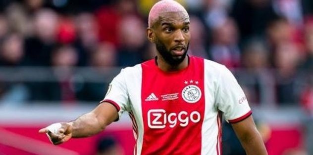 Ryan Babel ünlü modelle canlı yayında spor yaptı
