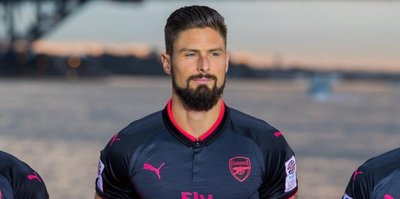 Beşiktaş Giroud'yu istiyor