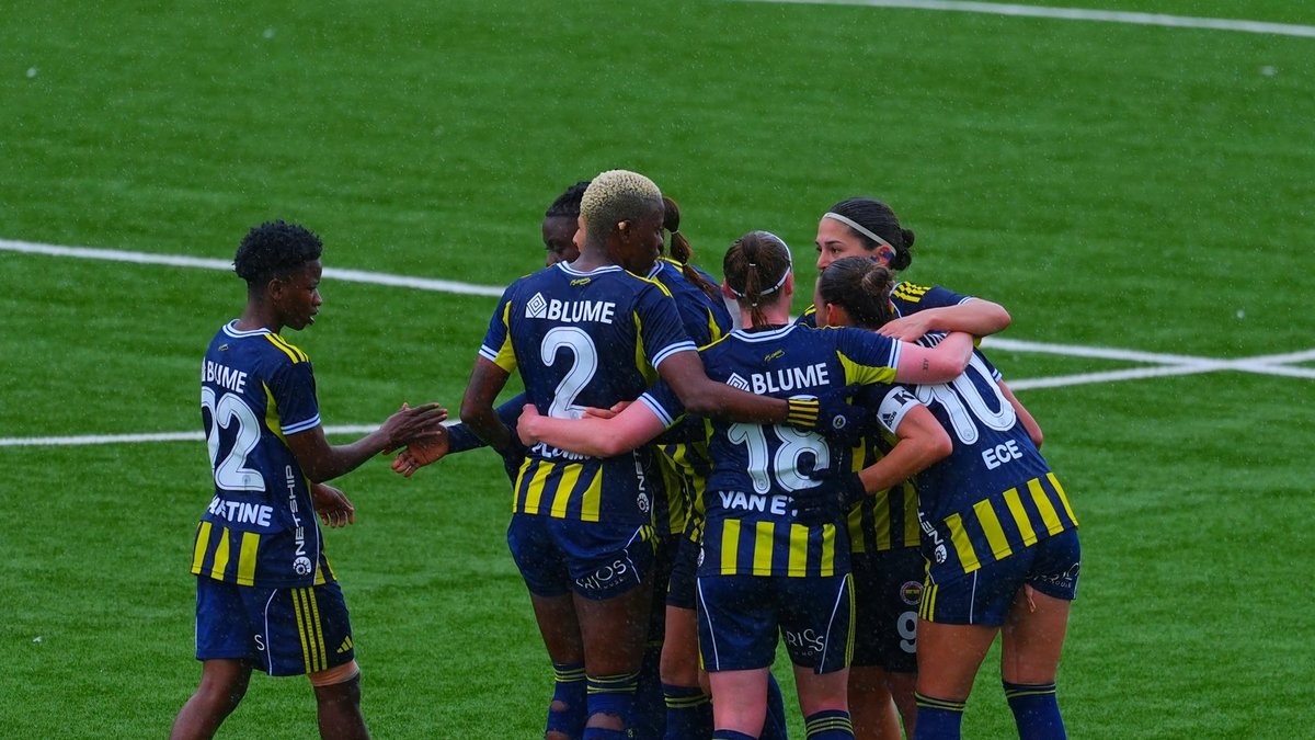 Şampiyon F.Bahçe ArsaVev!