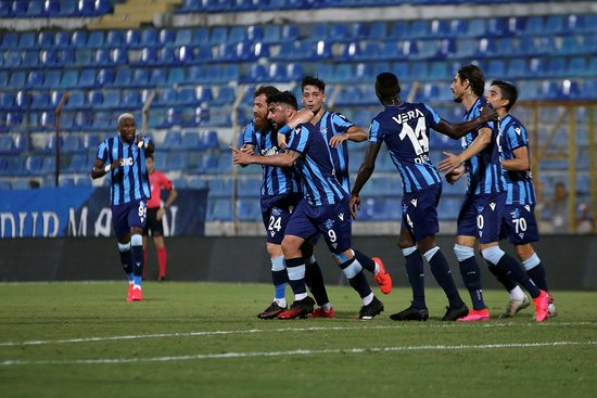 Adana Demirspor 2 1 Osmanlispor Mac Sonucu Son Dakika Tff 1 Lig Haberleri Fotomac