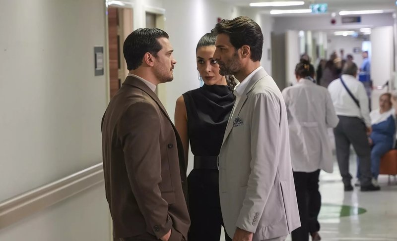 esref-ruya-22-bolum-izle-kanal-d-esref-ruya-yeni-bolum-tek-parca-izleme-linki-1762936694844.jpeg Eşref Rüya 22. Bölüm tek parça izle