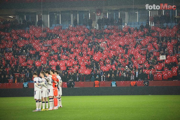 Trabzonspor - Basel maçı öncesi duygulandıran koreografi