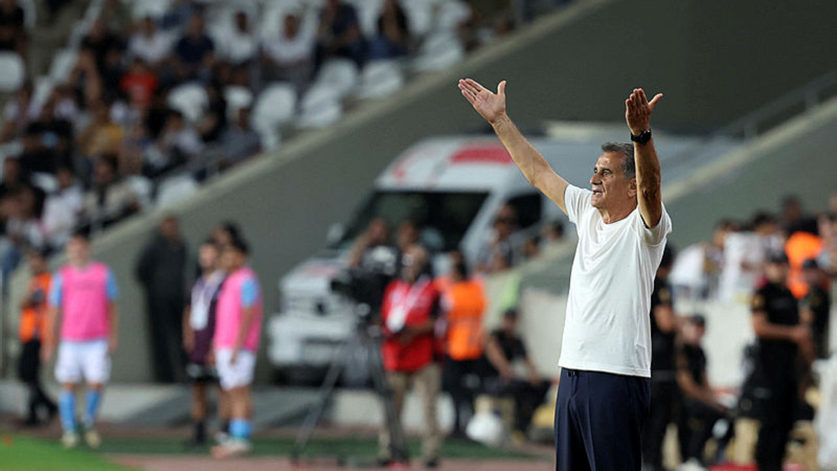 Hatayspor maçı sonrası Şenol Güneş: Oyuncular verdiğimiz şanslar...