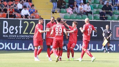 Alanyaspor - Antalyaspor: 1-3 (MAÇ SONUCU - ÖZET)