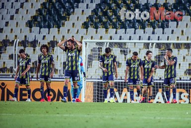 Fenerbahçe’de limit operasyonu! 7 isimle yollar ayrılıyor