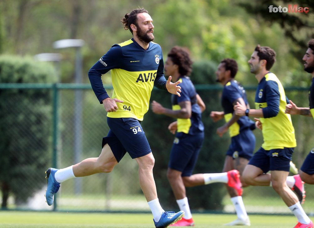 https://iaftm.tmgrup.com.tr/367d3c/0/0/0/0/0/0?u=https://iftm.tmgrup.com.tr/album/2020/05/29/fenerbahce-calismalarini-rivada-surdurdu-1590752814773.jpg&mw=1000&l=1 https://iaftm.tmgrup.com.tr/367d3c/0/0/0/0/0/0?u=https://iftm.tmgrup.com.tr/album/2020/05/29/fenerbahce-calismalarini-rivada-surdurdu-1590752814773.jpg&mw=1000&l=1