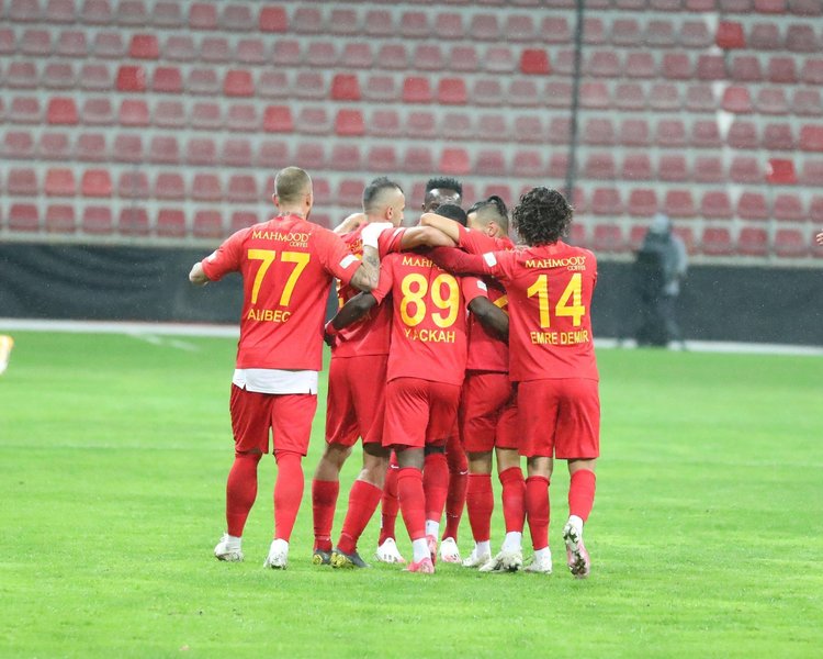 kayserispor 5 0 yomraspor mac sonucu