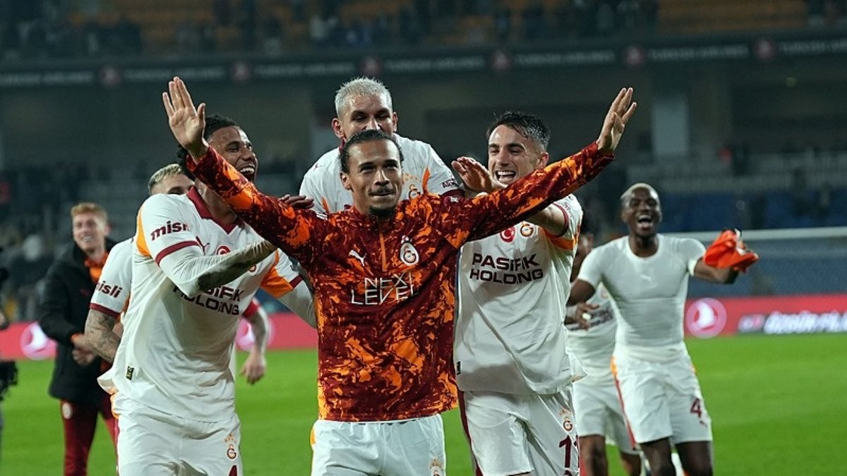 UEFA Şampiyonlar Ligi resmi hesabından Galatasaray paylaşımı! RAMS Başakşehir maçı sonrası... UEFA Şampiyonlar Ligi resmi hesabından Galatasaray paylaşımı! RAMS Başakşehir maçı sonrası...
