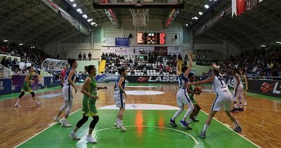 İzmit Belediye evinde galip