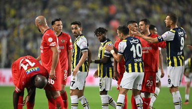 Fenerbahçe - Hatayspor maçının yardımcı hakemi Kemal Yılmaz hakemliği bıraktı