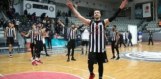 Beşiktaş Sompo Japan evinde güldü