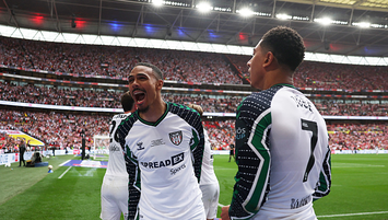 Sunderland Premier Lig'de!