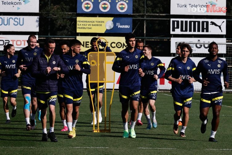 Fenerbahçe'de transfer kararı verildi! Yıldız oyuncunun opsiyonu kullanılmayacak