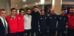 Gomez’den ziyaret