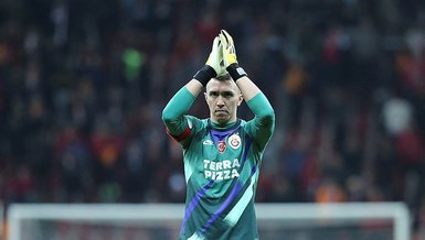 Derbinin en deneyimlisi Muslera