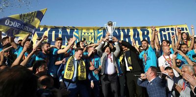 Ankaragücü şampiyonluk kupasını aldı