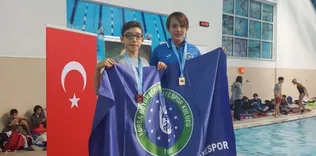 Yüzücüler barajı aştı