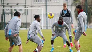 Trabzonspor’da futbolculara uyarı