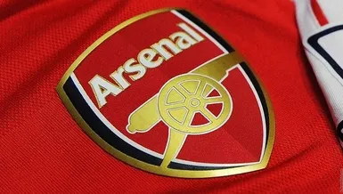 Arsenal Kulübü'nden yardım malzemesi bağışı