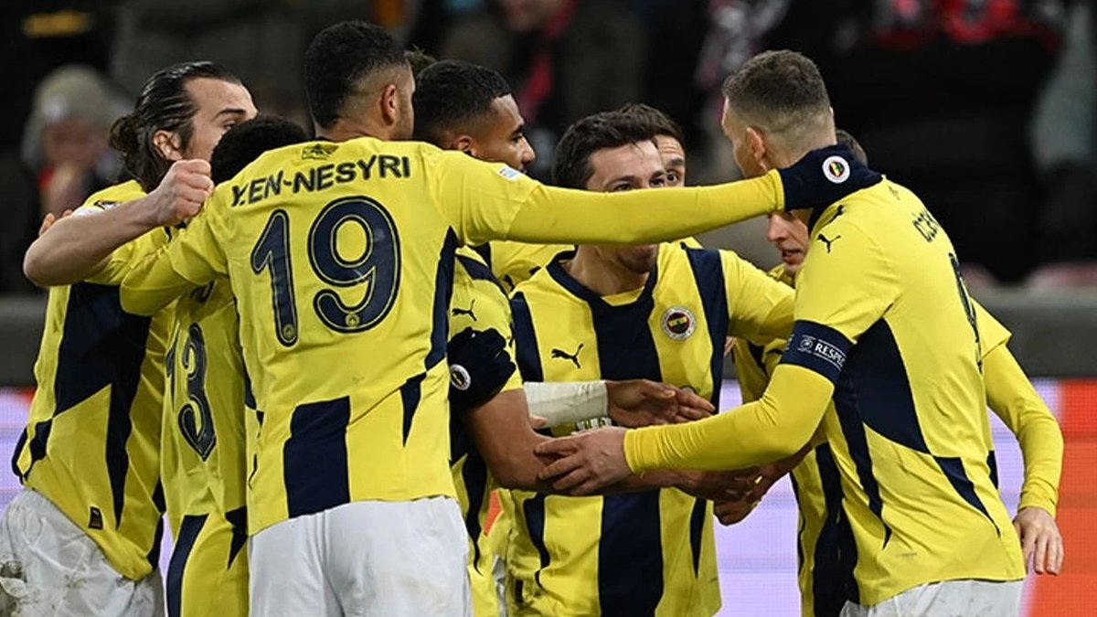 Dış basında Fenerbahçe yorumu: Mourinho kıl payı... Dış basında Fenerbahçe yorumu: Mourinho kıl payı...