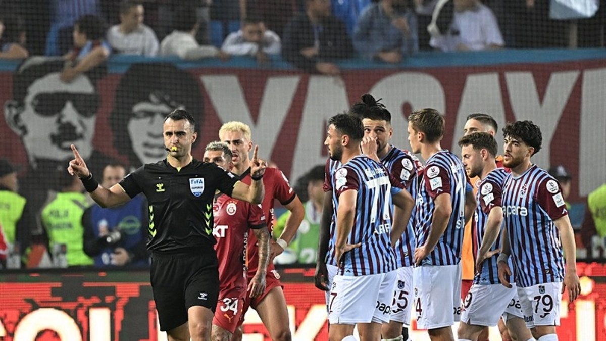 Fırtına ilk yarıda sert esti Fırtına ilk yarıda sert esti
