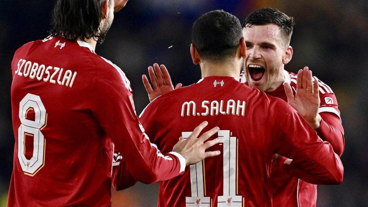 Galatasaray'ın Rakibi Liverpool'dan İstanbul paylaşımı