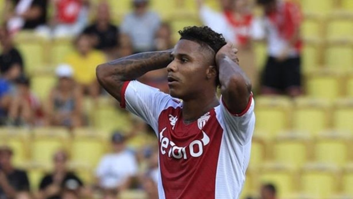 TRANSFER HABERİ - Galatasaray'dan Ismail Jakobs sürprizi! Kiralanması gündemde