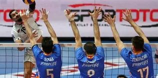 Efeler Ligi’nde Halkbank finalde