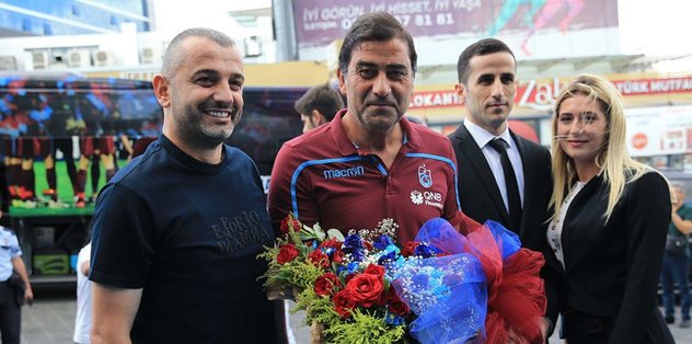 Şampiyon gibi karşılandı