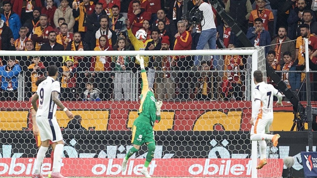 Uğurcan Çakır’dan kritik performans: Son 3 maçta duvar oldu