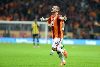 Sneijder Twitter’ı salladı