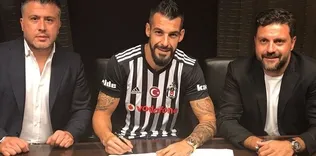 İspanyol golcü formayı giydi, imzayı attı
