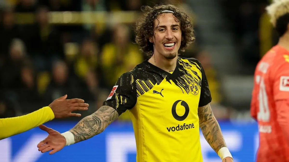 Galatasaray'dan flaş transfer hamlesi! Trabzonspor'un hedefindeydi