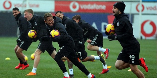 Beşiktaş’ta 17 milli