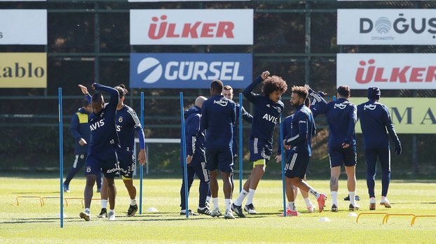 Son dakika Fenerbahçe haberleri | İlk 11 istikrarı sağlanamadı! #