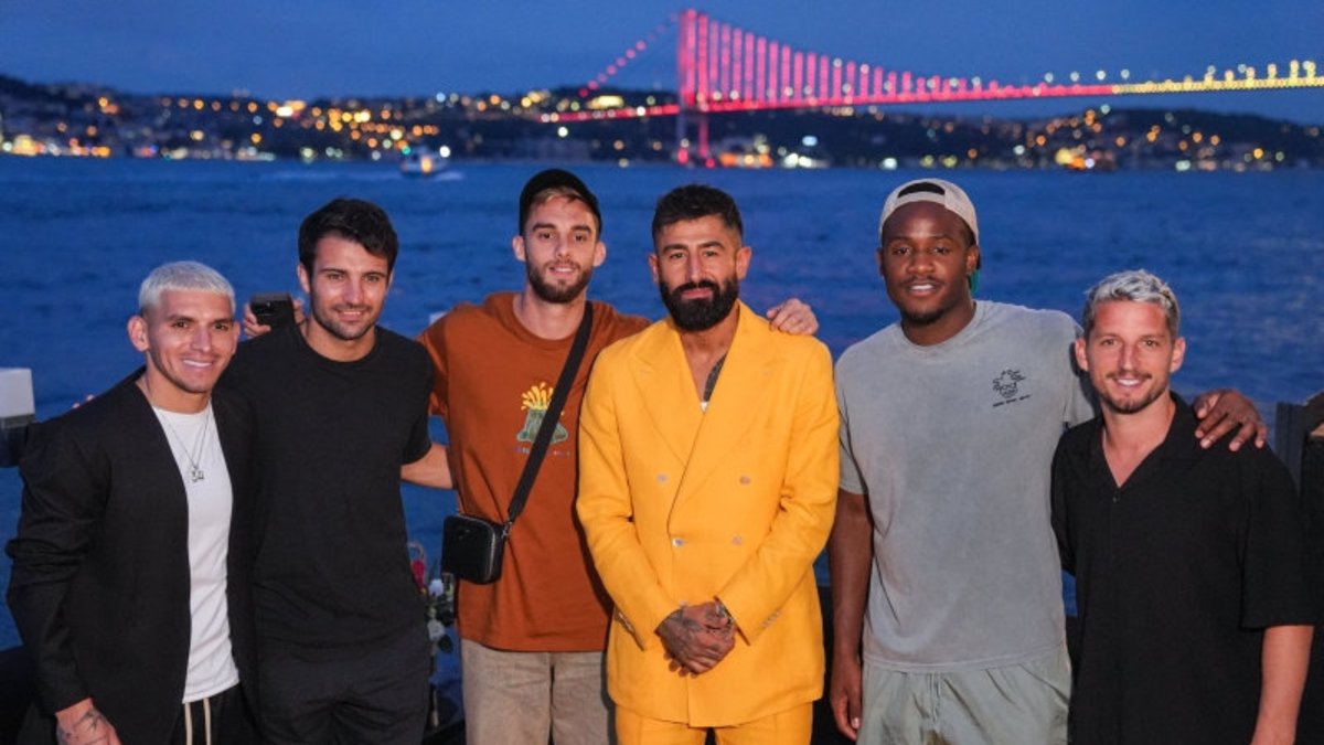 Galatasaray News- Mertens comments on Batshuayi transfer!