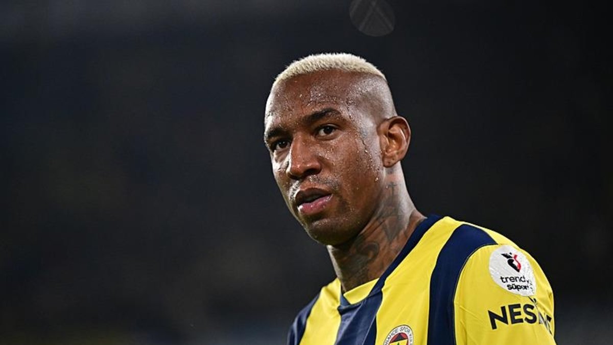Talisca şov başladı