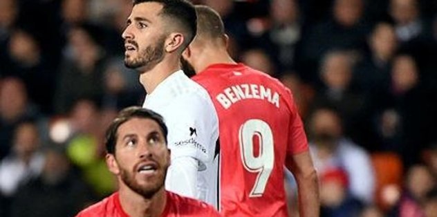 Zidane'lı Real Madrid ilk yenilgisini aldı