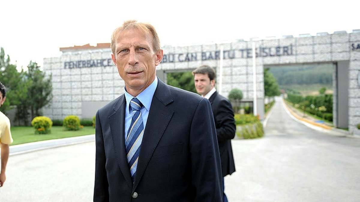 Christoph Daum vefat etti