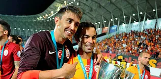 Muslera ile Selçuk Beşiktaş maçı kaçırmadı