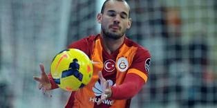 Sneijder oynatmama tercihi doğru