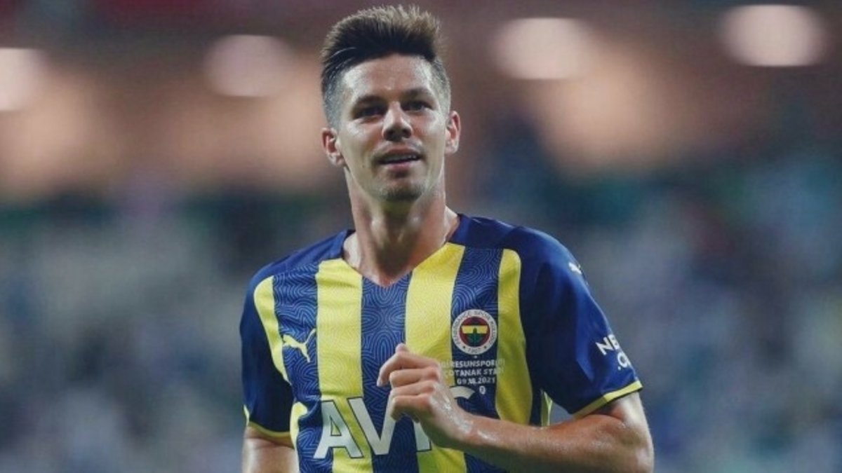 TRANSFER HABERİ - Fenerbahçe'de ayrılık! İşte Miha Zajc'ın yeni takımı TRANSFER HABERİ - Fenerbahçe'de ayrılık! İşte Miha Zajc'ın yeni takımı