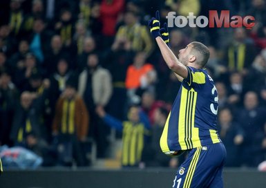 Fenerbahçe’de Islam Slimani isyan bayrağı açtı!