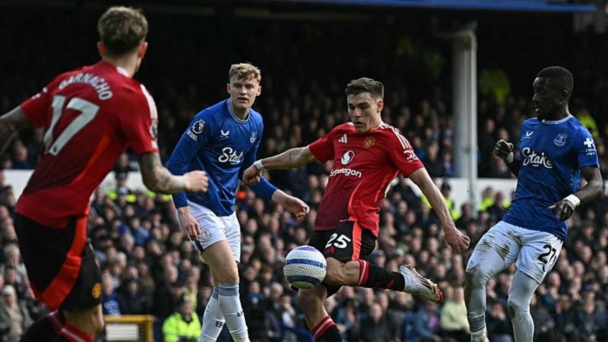 Everton 2-2 Manchester United (MAÇ SONUCU ÖZET) Everton 2-2 Manchester United (MAÇ SONUCU ÖZET)