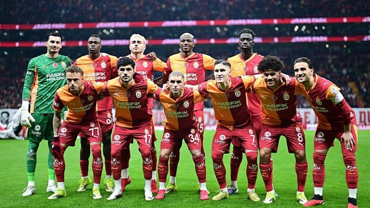 Galatasaray'da ayrılık rüzgarı! Sezon sonunda ayrılmak istediğini iletti