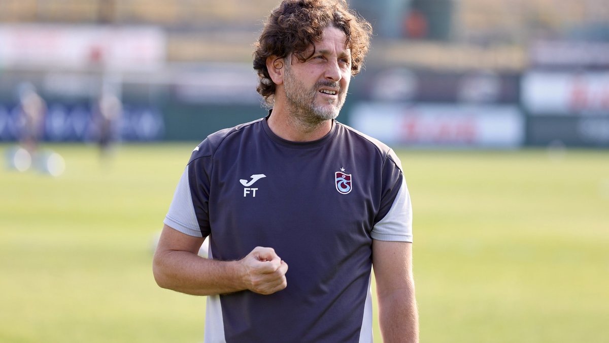 Trabzonspor'un Kasımpaşa maçı kamp kadrosu açıklandı! İşte eksik isimler Trabzonspor'un Kasımpaşa maçı kamp kadrosu açıklandı! İşte eksik isimler