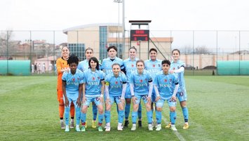 Kadınlar 11-0 galip