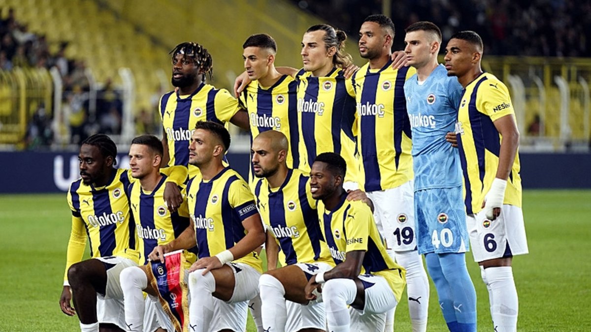 Fenerbahçe'nin AZ Alkmaar maçı kafilesi belli oldu!