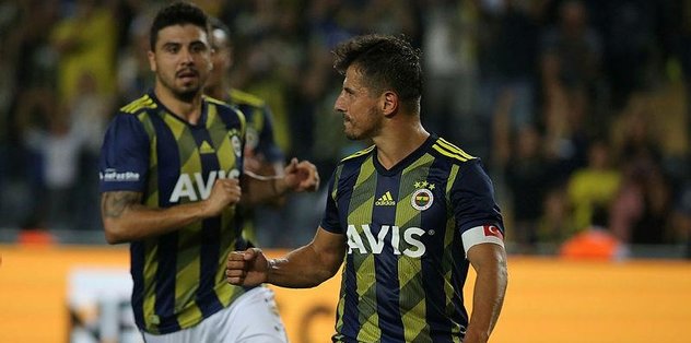 Fenerbahçe'nin 38'lik starı Emre Belözoğlu