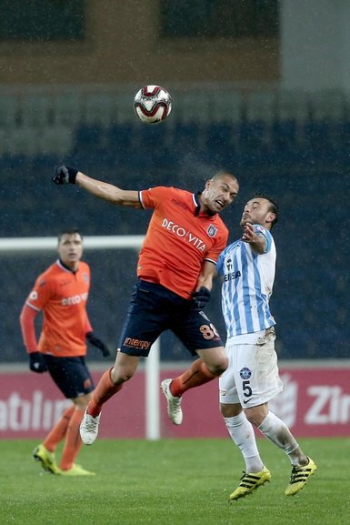 Başakşehir - Adana Demirspor maçından kareler